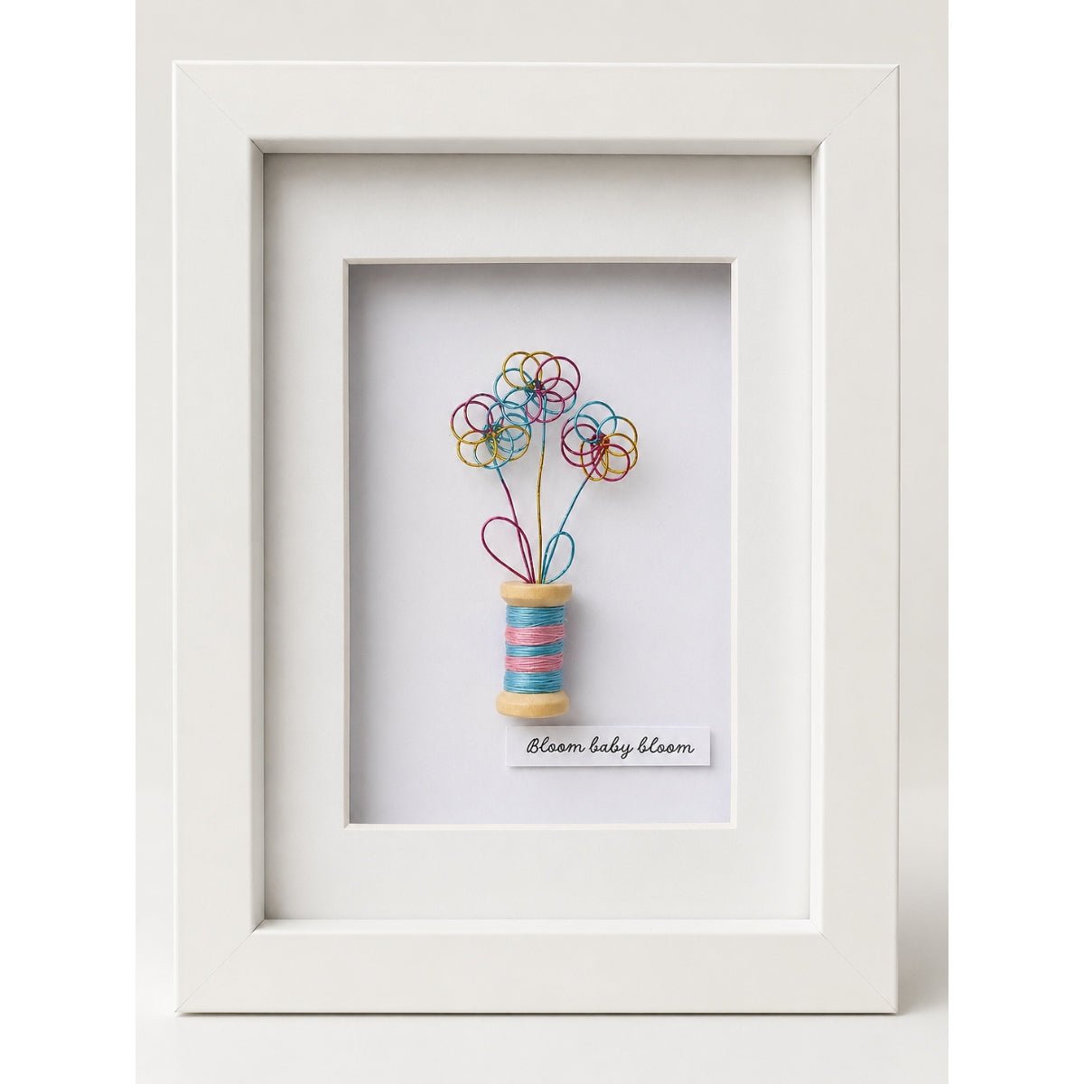 7x5" Bloom baby bloom Bobbin Framed Picture - Gigglypix