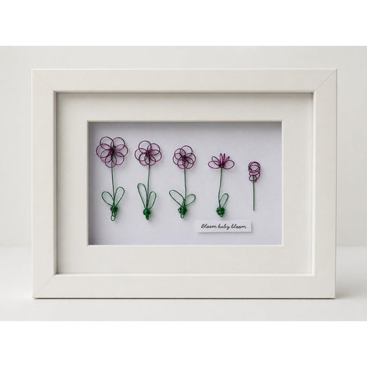 7x5" Bloom baby bloom Framed Picture - Gigglypix